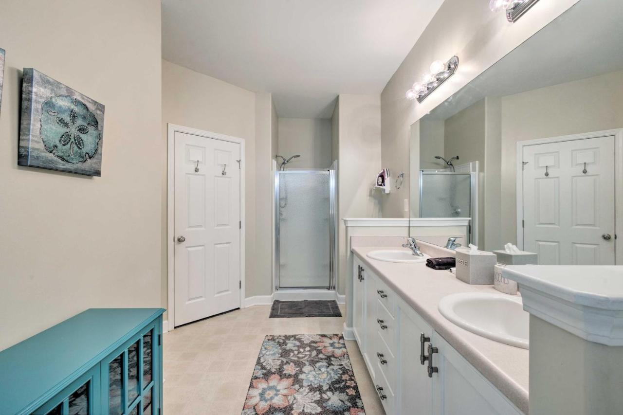Spacious Pooler Home With Family-Friendly Perks Savannah Luaran gambar