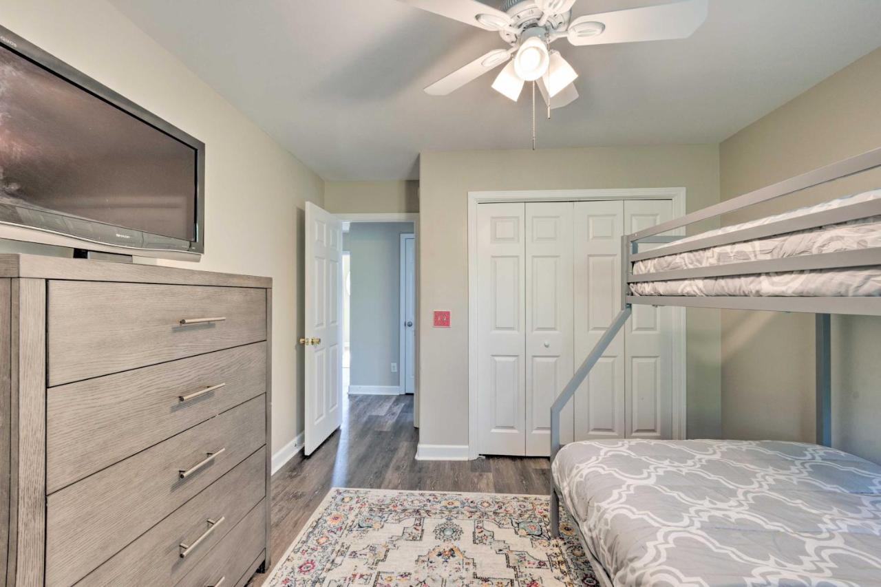 Spacious Pooler Home With Family-Friendly Perks Savannah Luaran gambar